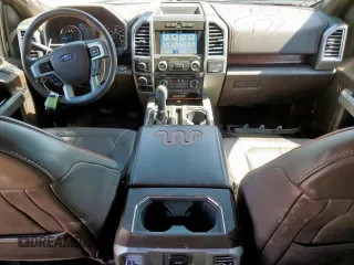 2016 Ford F-150 XLT z VIN 1FTEW1EG4GFA83973, wystawiony jako Copart lot #58862585 z przebiegiem 172 557 mil mil oraz Szkoda całkowita • Salvage title. Historia ofert i sprzedaży dostępna na DreamBid. Obrazek 8.