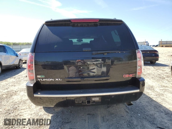 2011 GMC Yukon XL Denali with VIN 1GKS2MEF3BR308368, listed as a Copart auction lot 53600645 with 192,900 mi miles and Salvage Title. Bid and sale history available at carsss.com. Image 6.