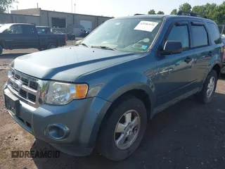 2011 Ford Escape XLS with VIN 1FMCU0C78BKA78085, listed as a IAAI auction lot 42556934 with 118,017 mi miles and . Bid and sale history available at DreamBid. Image 2.