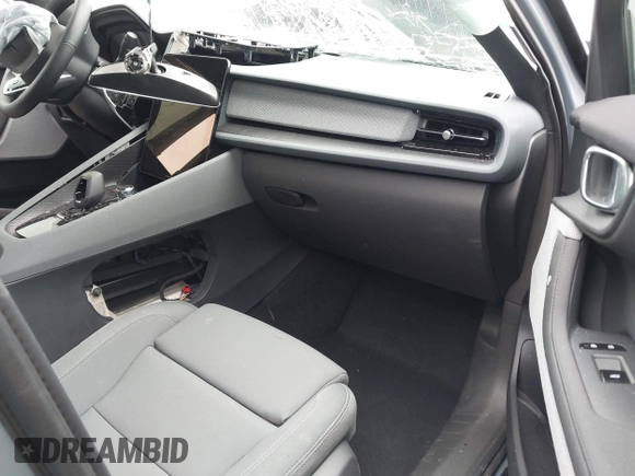 2022 Polestar 2 z VIN LPSED3KA1NL059476, wystawiony jako IAAI lot #42034791 z przebiegiem Nie podano mil oraz . Historia ofert i sprzedaży dostępna na DreamBid. Obrazek 5.