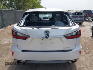 2019 Lexus RX 350 z VIN 2T2ZZMCA4KC126214, wystawiony jako IAAI lot #41881877 z przebiegiem 91 419 mil mil oraz . Historia ofert i sprzedaży dostępna na DreamBid. Obrazek 16.