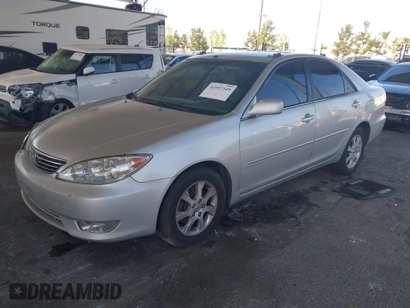 2005 Toyota Camry LE with VIN 4T1BF32K35U593310, listed as a IAAI auction lot 41997349 with 346,020 mi miles and . Bid and sale history available at DreamBid. Image 18.