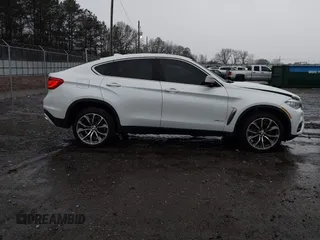 2018 BMW X6 xDrive35i with VIN 5UXKU2C52J0Z62462, listed as a IAAI auction lot 41719720 with 61,522 mi miles. Bid and sale history available at carsss.com. Image 13.