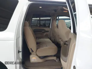 2002 Ford Excursion XLT with VIN 1FMNU41S42EA77537, listed as a IAAI auction lot 41790119 with 149,792 mi miles and . Bid and sale history available at DreamBid. Image 8.