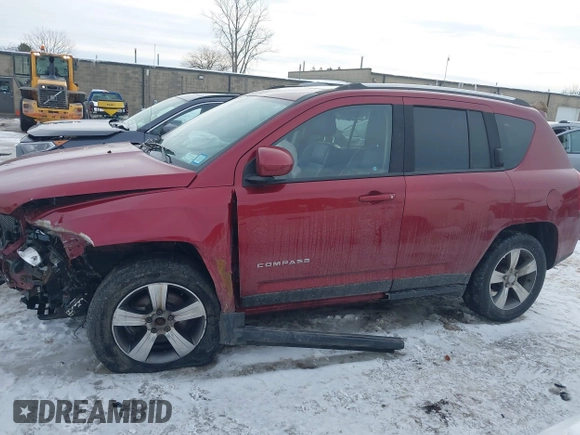 2016 Jeep Compass High Altitude Edition with VIN 1C4NJDEBXGD674518, listed as a IAAI auction lot 41635847 with 158,125 mi miles. Bid and sale history available at carsss.com. Image 14.