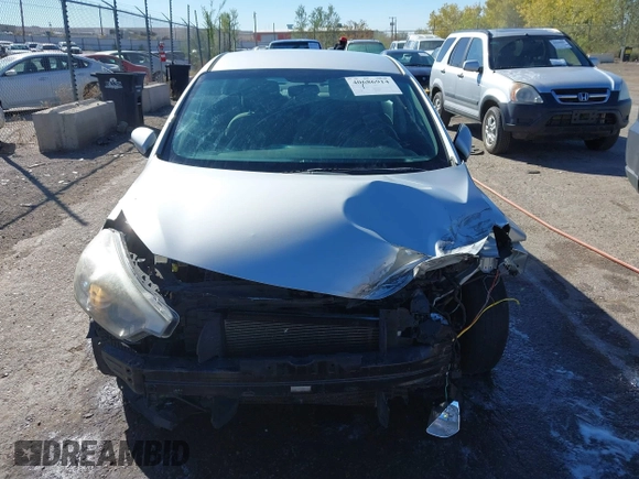 2016 Kia Forte LX with VIN KNAFK4A66G5463821, listed as a IAAI auction lot 40686914 with 67,123 mi miles. Bid and sale history available at carsss.com. Image 13.