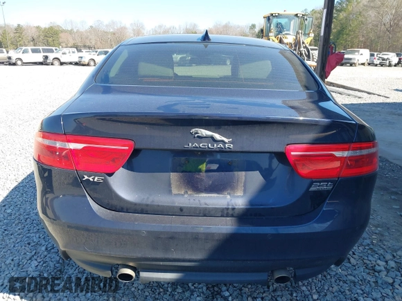2018 Jaguar XE 25t Prestige with VIN SAJAK4FXXJCP36634, listed as a IAAI auction lot 41661035 with 56,099 mi miles. Bid and sale history available at carsss.com. Image 17.