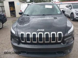 2016 Jeep Cherokee Latitude with VIN 1C4PJLCS4GW347185, listed as a IAAI auction lot 41909802 with 155,026 mi miles. Bid and sale history available at carsss.com. Image 12.