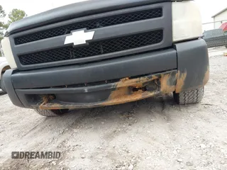 2008 Chevrolet Silverado 1500 Work Truck with VIN 1GCEC14CX8Z224262, listed as a IAAI auction lot 41520029 with 200,831 mi miles. Bid and sale history available at carsss.com. Image 6.