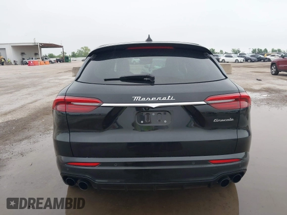 2023 Maserati Grecale Modena z VIN ZN682AVM6P7413121, wystawiony jako IAAI lot #42092049 z przebiegiem 8 132 mil mil oraz . Historia ofert i sprzedaży dostępna na DreamBid. Obrazek 17.