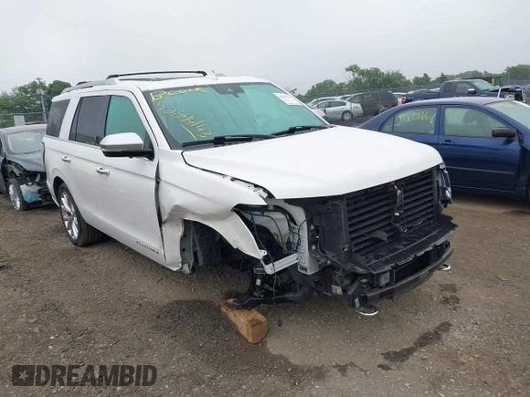2019 Ford Expedition Platinum with VIN 1FMJU1MT1KEA68098, listed as a IAAI auction lot 42594143 with 116,813 mi miles and . Bid and sale history available at DreamBid. Image 6.