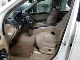 2015 Mercedes-Benz M 400 with VIN 4JGDA5GB0FA535623, listed as a Copart auction lot 45979705 with 115,592 mi miles and Salvage Title. Bid and sale history available at DreamBid. Image 7.