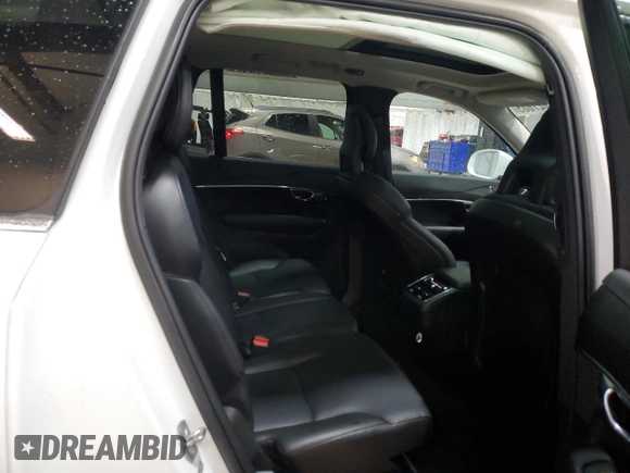 2020 Volvo XC90 Momentum with VIN YV4102PK7L1607869, listed as a Copart auction lot 47027685 with 48,018 mi miles and Salvage Title. Bid and sale history available at carsss.com. Image 11.