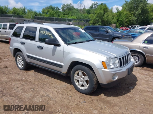 2005 Jeep Grand Cherokee Laredo with VIN 1J4GR48K55C573607, listed as a IAAI auction lot 42834424 with 130,275 mi miles and . Bid and sale history available at DreamBid. Image 1.