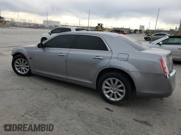 2014 Chrysler 300 with VIN 2C3CCAET7EH117675, listed as a Copart auction lot 89164525 with 93,133 mi miles and Clean Title. Bid and sale history available at carsss.com. Image 2.