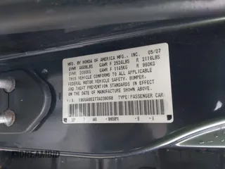 2007 Acura TL with VIN 19UUA66277A039068, listed as a IAAI auction lot 41990963 with 205,277 mi miles. Bid and sale history available at carsss.com. Image 9.