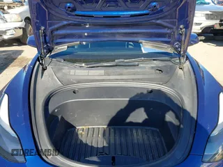 2022 Tesla Model 3 Long Range with VIN 5YJ3E1EB1NF257059, listed as a IAAI auction lot 41329318 with 30,652 mi miles and . Bid and sale history available at DreamBid. Image 10.