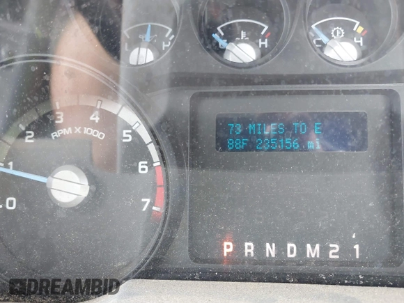 2014 Ford F-250 XL with VIN 1FTBF2A65EEA70612, listed as a IAAI auction lot 42707134 with 235,156 mi miles and . Bid and sale history available at DreamBid. Image 7.