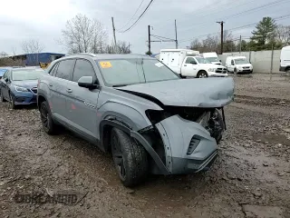 2022 Volkswagen Atlas SE z VIN 1V2KE2CA4NC203892, wystawiony jako Copart lot #46298655 z przebiegiem 39 820 mil mil oraz Szkody całkowita. Historia ofert i sprzedaży dostępna na DreamBid. Obrazek 12.