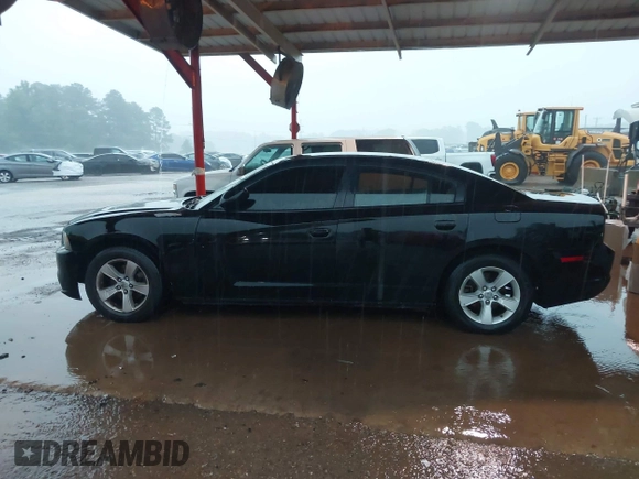 2014 Dodge Charger SE with VIN 2C3CDXBG8EH240828, listed as a IAAI auction lot 42158404 with 211,686 mi miles and . Bid and sale history available at DreamBid. Image 14.