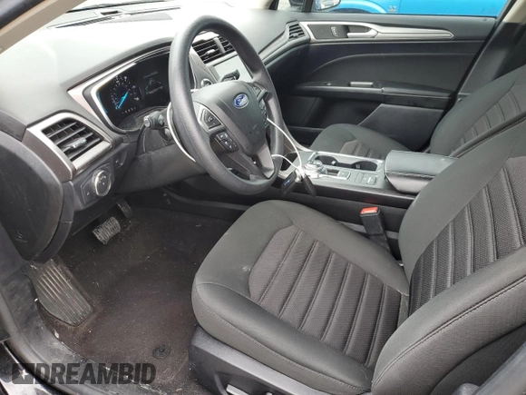 2020 Ford Fusion SE z VIN 3FA6P0LU8LR230769, wystawiony jako Copart lot #55214005 z przebiegiem 83 037 mil mil oraz Szkoda całkowita • Salvage title. Historia ofert i sprzedaży dostępna na DreamBid. Obrazek 7.