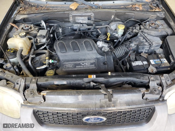 2001 Ford Escape XLS with VIN 1FMYU01131KF17972, listed as a Copart auction lot 70753364 with 201,465 mi miles and Clean Title. Bid and sale history available at carsss.com. Image 12.