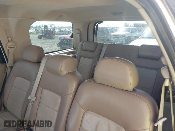 2004 Ford Expedition Eddie Bauer with VIN 1FMPU17L84LB36658, listed as a IAAI auction lot 42472188 with 195,235 mi miles and . Bid and sale history available at DreamBid. Image 13.
