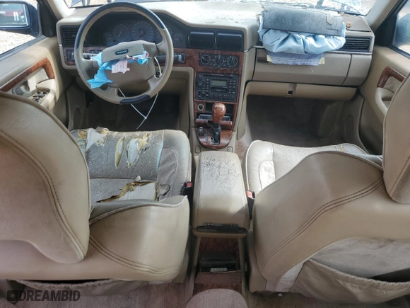 1998 Volvo S90 with VIN YV1KS960XW1133912, listed as a Copart auction lot 42601775 with 154,032 mi miles and Salvage Title. Bid and sale history available at carsss.com. Image 8.