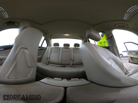 2014 Mercedes-Benz C 250 Sport with VIN WDDGF4HB7EA959297, listed as a IAAI auction lot 42320095 with 121,013 mi miles and . Bid and sale history available at DreamBid. Image 18.