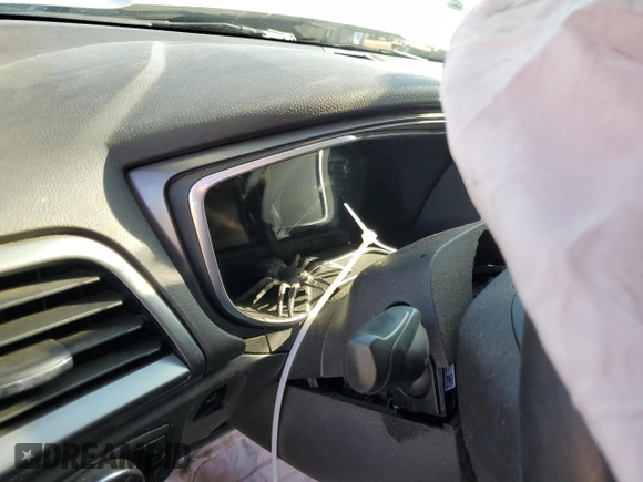 2016 Ford Fusion Titanium Hybrid with VIN 3FA6P0RU2GR114027, listed as a Copart auction lot 85223884 with Not provided miles and Salvage title. Bid and sale history available at DreamBid. Image 9.