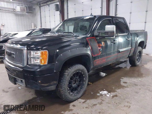 2010 GMC Sierra 1500 Denali z VIN 3GTRKXE20AG272226, wystawiony jako IAAI lot #41958283 z przebiegiem 244 627 mil mil oraz . Historia ofert i sprzedaży dostępna na DreamBid. Obrazek 22.