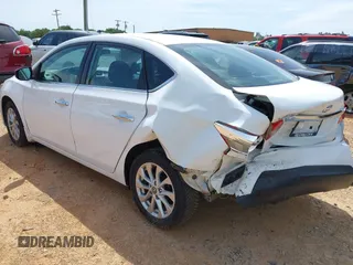 2017 Nissan Sentra SV z VIN 3N1AB7AP9HY376705, wystawiony jako IAAI lot #42298516 z przebiegiem 136 602 mil mil oraz . Historia ofert i sprzedaży dostępna na DreamBid. Obrazek 3.