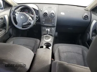 2015 Nissan Rogue S z VIN JN8AS5MVXFW764790, wystawiony jako Copart lot #51984045 z przebiegiem 126 664 mil mil oraz Tytuł czysty. Historia ofert i sprzedaży dostępna na DreamBid. Obrazek 8.