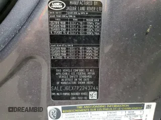 2023 Land Rover Defender S z VIN SALEJ6EX7P2243744, wystawiony jako Copart lot #73705264 z przebiegiem 18 822 mil mil oraz Szkoda całkowita • Salvage title. Historia ofert i sprzedaży dostępna na DreamBid. Obrazek 14.
