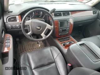 2009 Chevrolet Avalanche LTZ with VIN 3GNFK32039G231168, listed as a Copart auction lot 79016994 with 76,271 mi miles and Salvage Title. Bid and sale history available at DreamBid. Image 8.