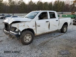 2017 Ram 2500 Tradesman z VIN 3C6TR4CT3HG715627, wystawiony jako Copart lot #86983874 z przebiegiem Nie podano mil oraz Szkoda całkowita • Salvage title. Historia ofert i sprzedaży dostępna na DreamBid. Obrazek 1.
