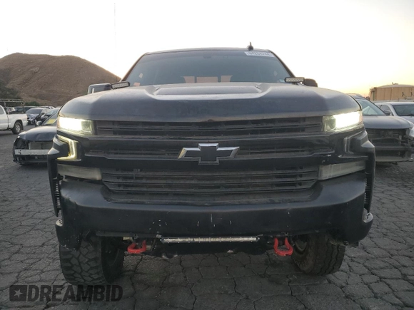 2020 Chevrolet Silverado 1500 LT Trail Boss with VIN 1GCPYFEL4LZ290952, listed as a Copart auction lot 84204744 with 125,782 mi miles and Non Repairable. Bid and sale history available at carsss.com. Image 5.