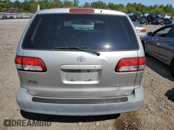 2001 Toyota Sienna CE with VIN 4T3ZF19C41U385312, listed as a Copart auction lot 70130104 with 254,488 mi miles and Clean Title. Bid and sale history available at carsss.com. Image 6.