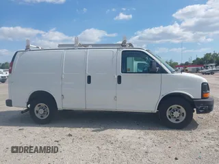 2016 Chevrolet Express Cargo Van with VIN 1GCWGAFF9G1174306, listed as a IAAI auction lot 42028351 with 154,646 mi miles. Bid and sale history available at carsss.com. Image 13.