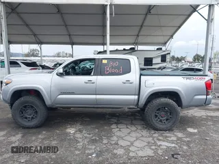2017 Toyota Tacoma SR5 with VIN 3TMCZ5AN5HM060763, listed as a IAAI auction lot 41783899 with 93,926 mi miles. Bid and sale history available at carsss.com. Image 14.