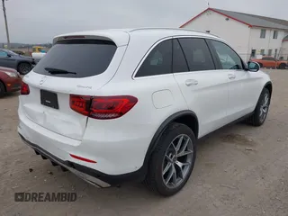 2022 Mercedes-Benz GLC 300 z VIN W1N0G8EB6NG096681, wystawiony jako IAAI lot #41775648 z przebiegiem 10 676 mil mil oraz . Historia ofert i sprzedaży dostępna na DreamBid. Obrazek 4.