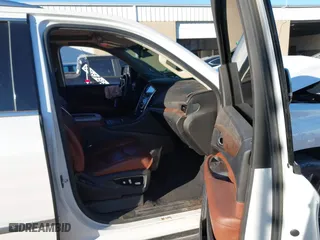 2016 Cadillac Escalade Premium Collection with VIN 1GYS4CKJ4GR387558, listed as a IAAI auction lot 40447019 with 98,517 mi miles. Bid and sale history available at carsss.com. Image 5.