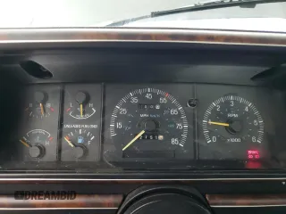 1989 Ford F-150 with VIN 1FTDF15Y2KLB34644, listed as a Copart auction lot 84004214 with 62,751 mi miles and Salvage Title. Bid and sale history available at carsss.com. Image 9.