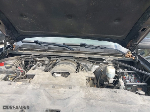 2016 Chevrolet Silverado 1500 LT with VIN 3GCUKREC3GG198548, listed as a IAAI auction lot 41718152 with 189,416 mi miles. Bid and sale history available at carsss.com. Image 10.