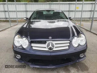 2008 Mercedes-Benz SL 550 with VIN WDBSK71F88F139931, listed as a Copart auction lot 67312014 with 117,877 mi miles and Salvage title. Bid and sale history available at DreamBid. Image 5.