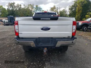 2019 Ford F-350 XL z VIN 1FT8X3BT7KEC20555, wystawiony jako Copart lot #76081584 z przebiegiem 79 474 mil mil oraz Szkoda całkowita • Salvage title. Historia ofert i sprzedaży dostępna na DreamBid. Obrazek 6.
