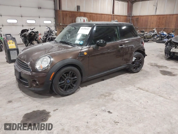 2012 MINI Hardtop with VIN WMWSU3C53CT260043, listed as a IAAI auction lot 41650247 with 180,711 mi miles and . Bid and sale history available at DreamBid. Image 2.