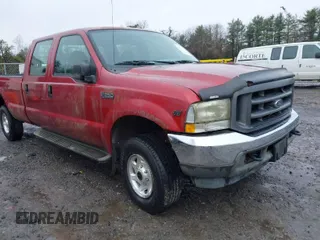 2002 Ford Super Duty F-250 XL with VIN 1FTNW21L72ED09298, listed as a IAAI auction lot 41914061 with 162,860 mi miles. Bid and sale history available at carsss.com. Image 1.