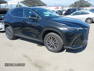 2024 Lexus NX 350h Premium z VIN JTJGKCEZ6R2033231, wystawiony jako IAAI lot #42342071 z przebiegiem 21 790 mil mil oraz . Historia ofert i sprzedaży dostępna na DreamBid. Obrazek 1.