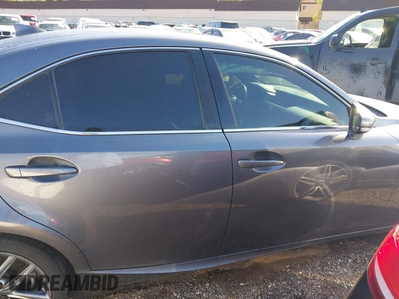 2019 Lexus IS 300 z VIN JTHBA1D23K5095990, wystawiony jako IAAI lot #41954839 z przebiegiem 56 550 mil mil oraz . Historia ofert i sprzedaży dostępna na DreamBid. Obrazek 13.